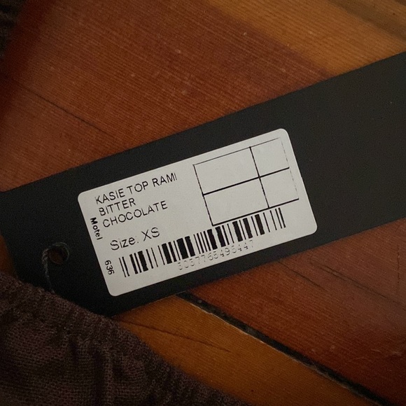 Motel Rocks Crop Top - Picture 3 of 4